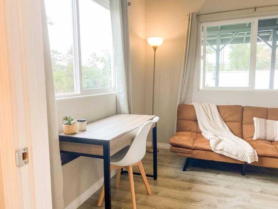 Hibiscus Hale, Full Kitchen, King Bed, Parking Leilighet Keaau Eksteriør bilde