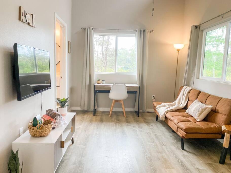Hibiscus Hale, Full Kitchen, King Bed, Parking Leilighet Keaau Eksteriør bilde